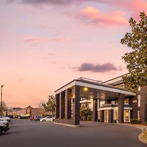 Best Western Plus Grand Manor Inn